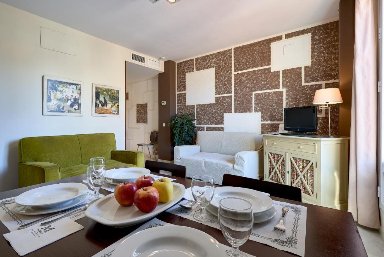 Apartamentos Las Cruces Sevilla Exterior foto